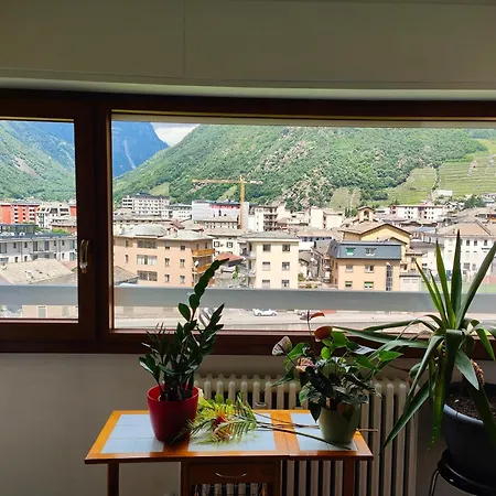 Alfiume B 公寓 蒂拉诺